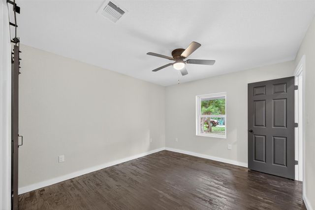 209 Leago Street, Houston, TX 77022