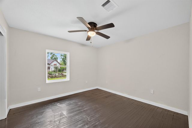 209 Leago Street, Houston, TX 77022