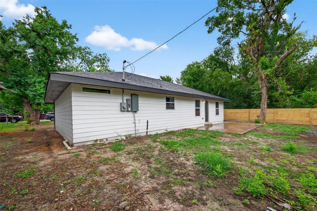 209 Leago Street, Houston, TX 77022