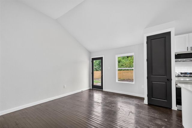 209 Leago Street, Houston, TX 77022