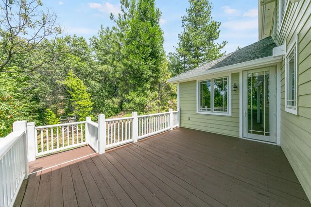6060 Keeble Ln, Camino, CA 95709