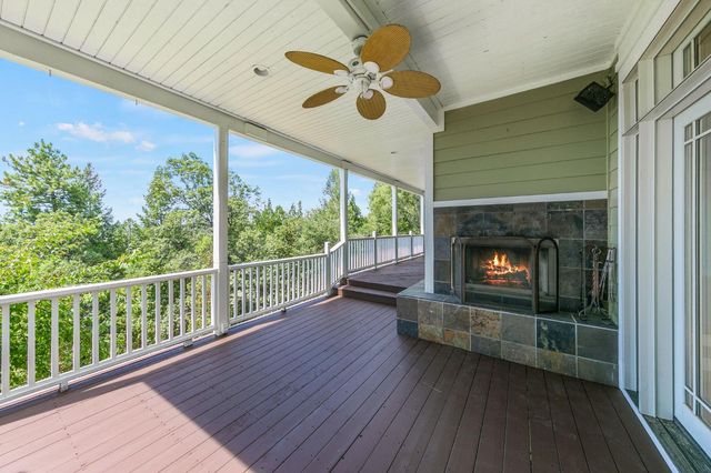 6060 Keeble Ln, Camino, CA 95709