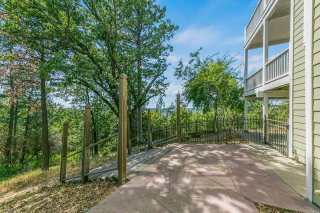 6060 Keeble Ln, Camino, CA 95709