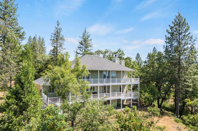 6060 Keeble Ln, Camino, CA 95709