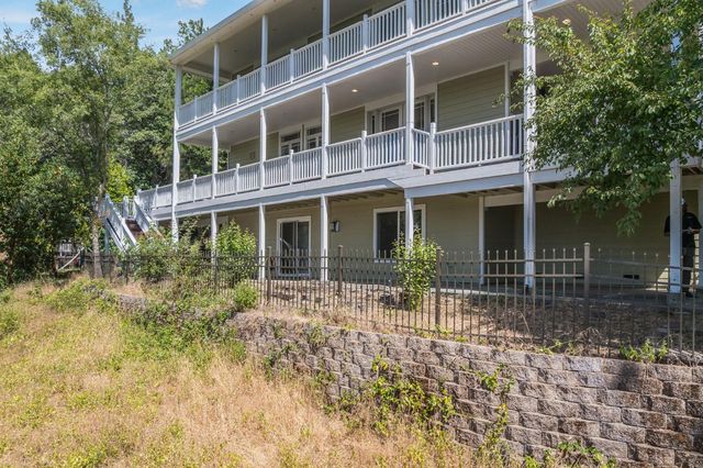 6060 Keeble Ln, Camino, CA 95709