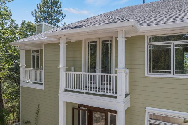 6060 Keeble Ln, Camino, CA 95709