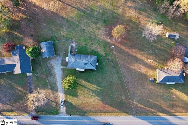 5185 Bible Church Road, Boiling Springs, SC 29316