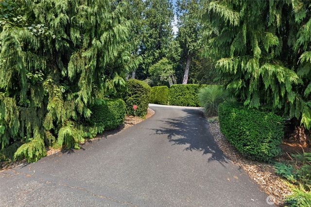 18812 NE 133rd Street, Woodinville, WA 98072