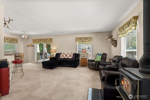 22010 Summers Road SW, Centralia, WA 98531