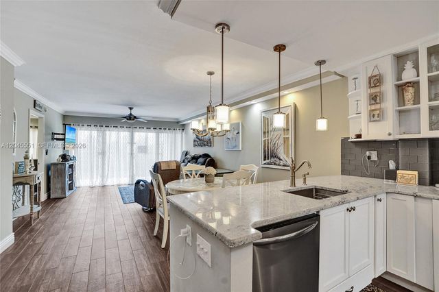 1301 E Hillsboro Boulevard 307, Deerfield Beach, FL 33441