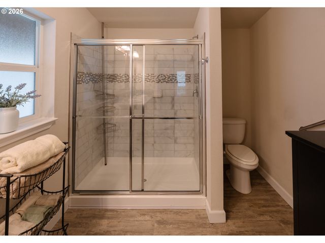 11520 Sw ROYAL VILLA Dr, Tigard, OR 97224