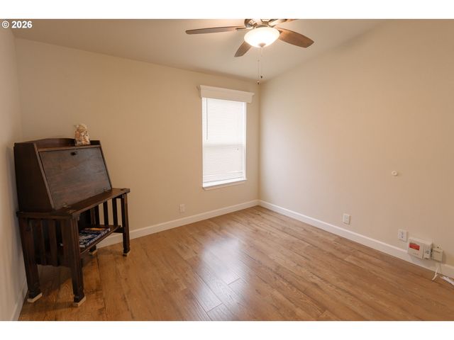 11520 Sw ROYAL VILLA Dr, Tigard, OR 97224