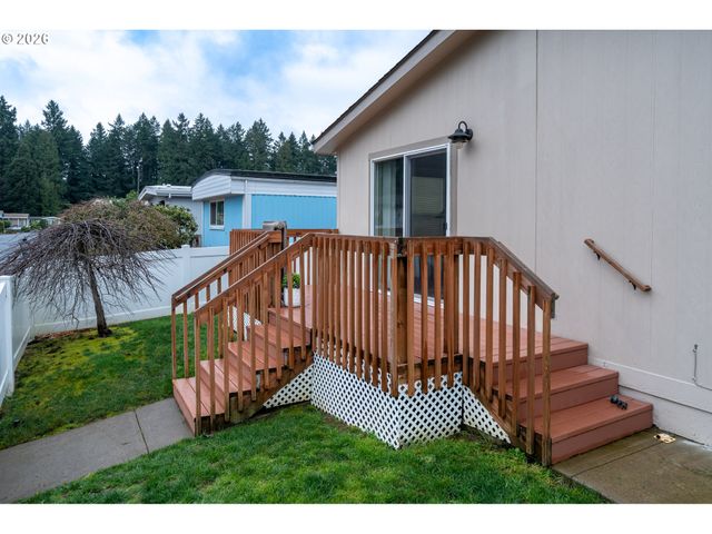 11520 Sw ROYAL VILLA Dr, Tigard, OR 97224