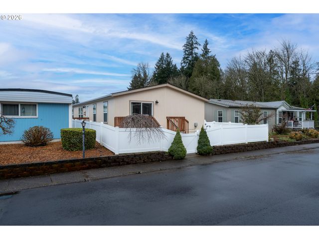 11520 Sw ROYAL VILLA Dr, Tigard, OR 97224