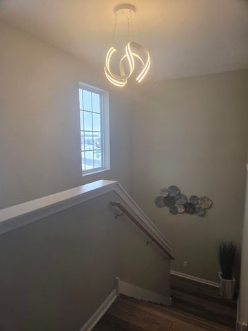 1036 Crimson Clover Way, Schererville, IN 46375