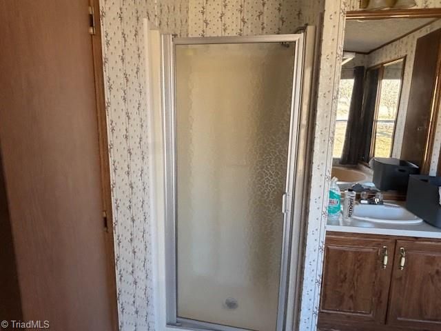 5530 Drake Road, Greensboro, NC 27406