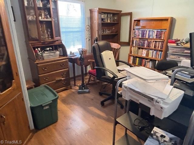 5530 Drake Road, Greensboro, NC 27406