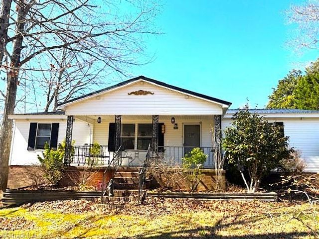 5530 Drake Road, Greensboro, NC 27406