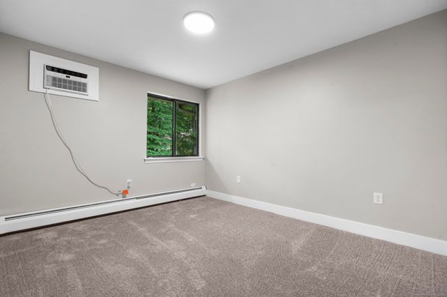 45 Churchill Way 45, Newington, CT 06111