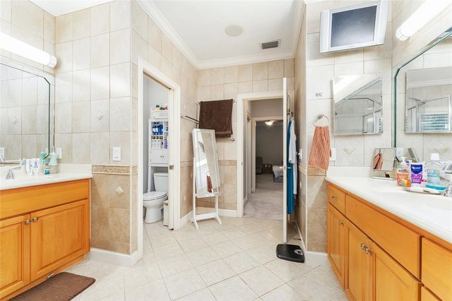 240 SW 131ST STREET, Newberry, FL 32669