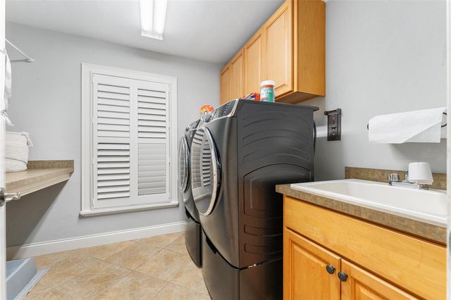 240 SW 131ST STREET, Newberry, FL 32669