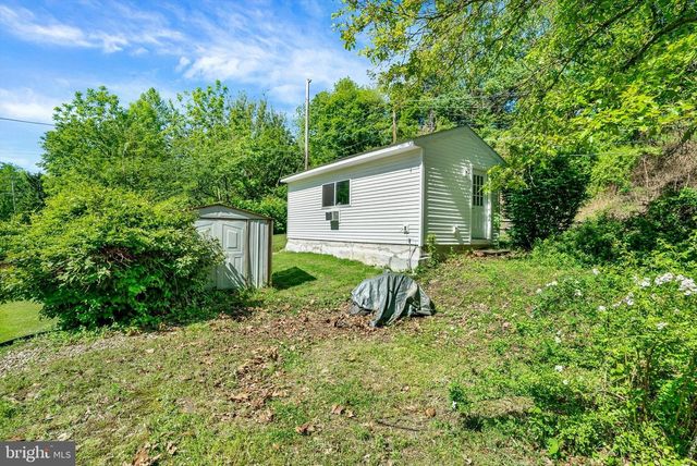 1234 GREEN HILLS RD, Birdsboro, PA 19508
