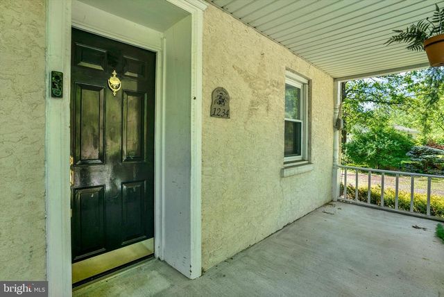 1234 GREEN HILLS RD, Birdsboro, PA 19508