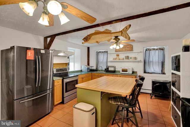1234 GREEN HILLS RD, Birdsboro, PA 19508