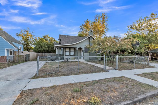 414 CHICAGO BLVD, San Antonio, TX 78210