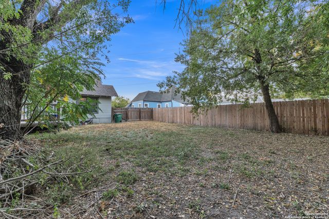 414 CHICAGO BLVD, San Antonio, TX 78210
