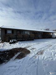 3130 Lakeveiw Street, Monroe, MI 48162