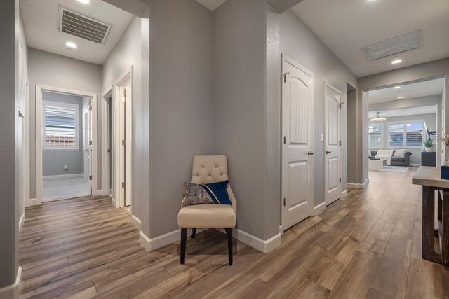 1894 Trulyn Ave, Manteca, CA 95337