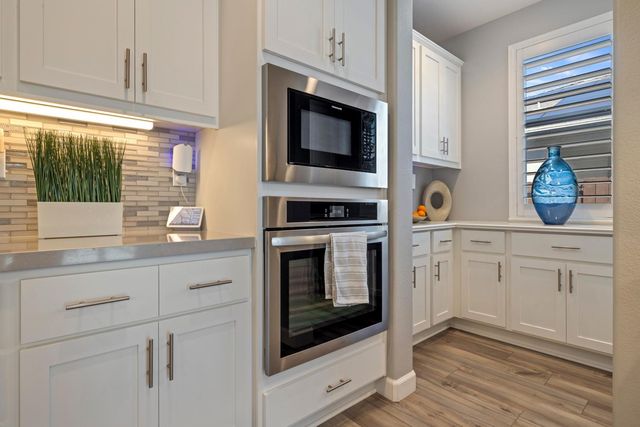 1894 Trulyn Ave, Manteca, CA 95337