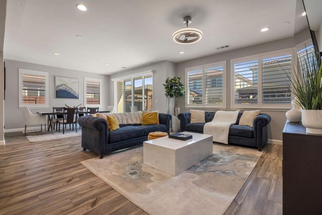 1894 Trulyn Ave, Manteca, CA 95337