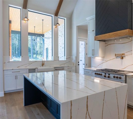 7471 High Meadow Ridge Drive, Montgomery, TX 77316