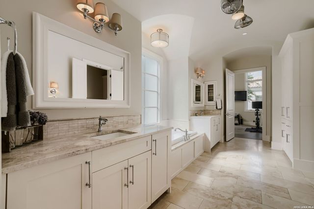 24903 FAIRWAY SPGS, San Antonio, TX 78260