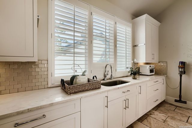 24903 FAIRWAY SPGS, San Antonio, TX 78260