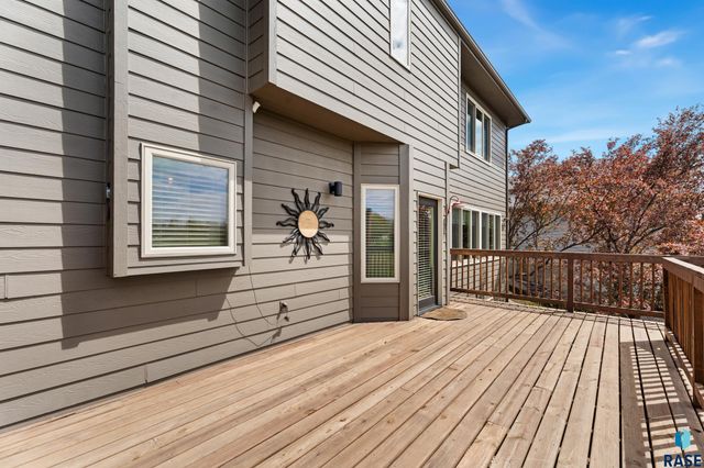 3259 S Grace Ave Avenue, Sioux Falls, SD 57103