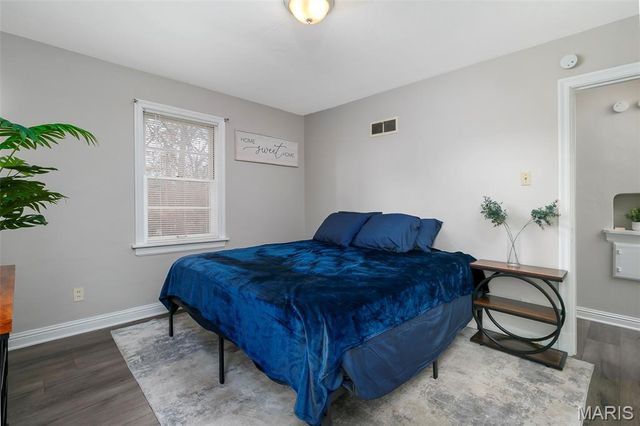 435 N Clay Avenue, Ferguson, MO 63135