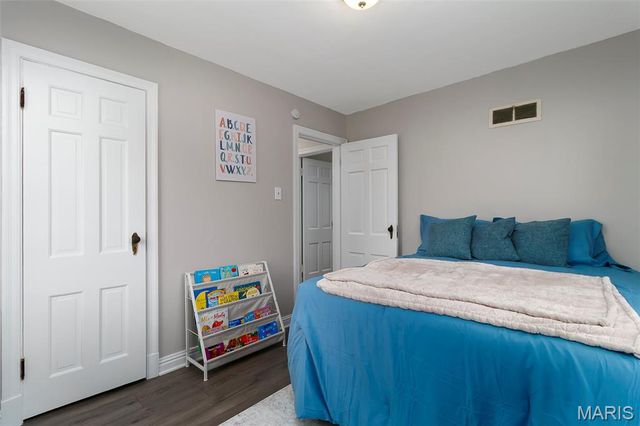 435 N Clay Avenue, Ferguson, MO 63135