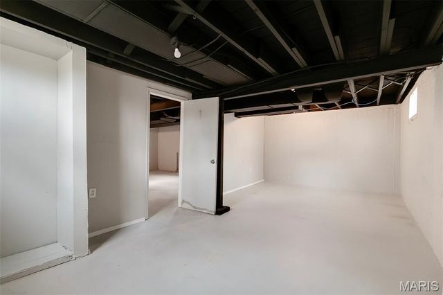 435 N Clay Avenue, Ferguson, MO 63135