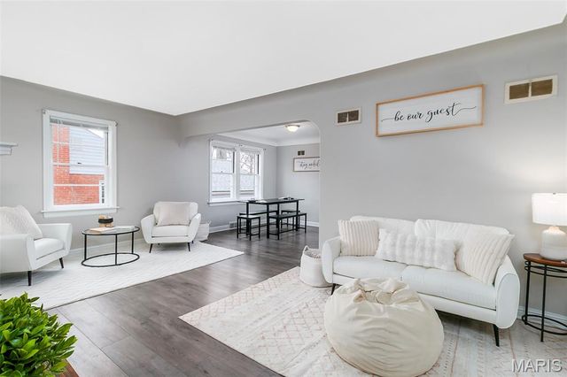 435 N Clay Avenue, Ferguson, MO 63135