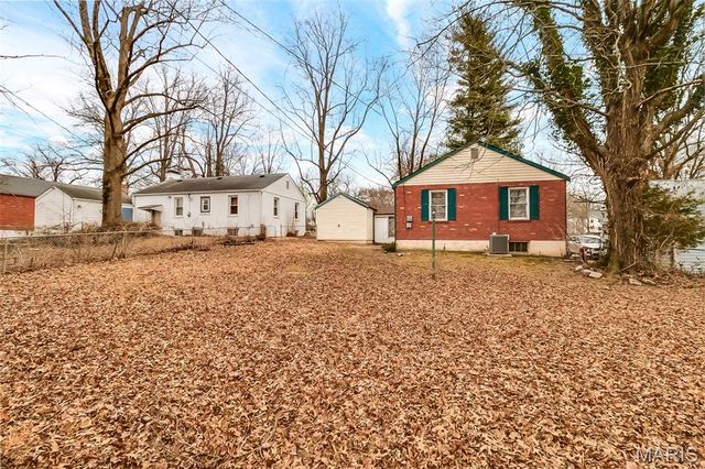 435 N Clay Avenue, Ferguson, MO 63135