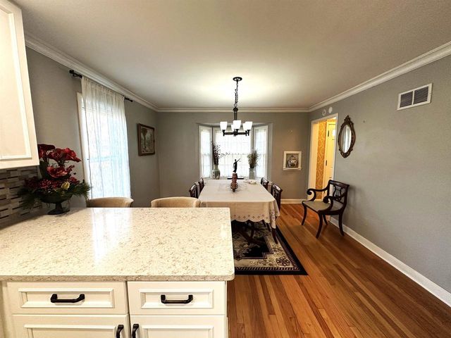 1640 E Ridge Road, Beloit, WI 53511