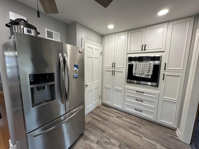 1640 E Ridge Road, Beloit, WI 53511