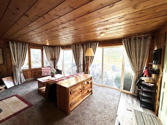 1640 E Ridge Road, Beloit, WI 53511