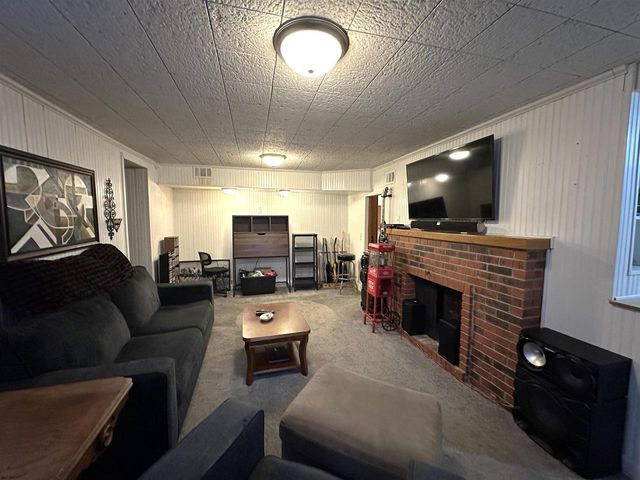 1640 E Ridge Road, Beloit, WI 53511