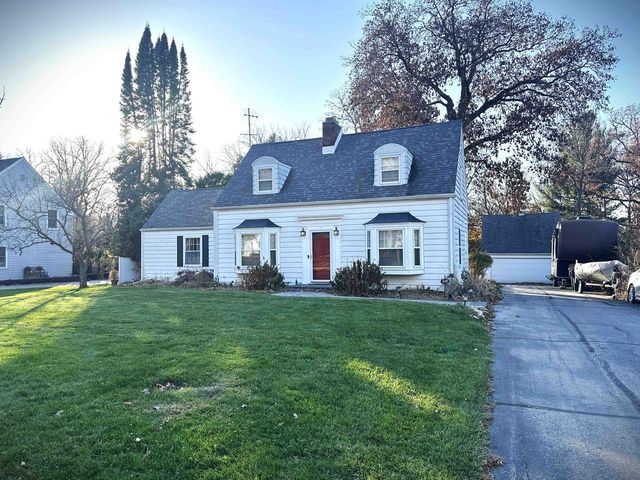 1640 E Ridge Road, Beloit, WI 53511