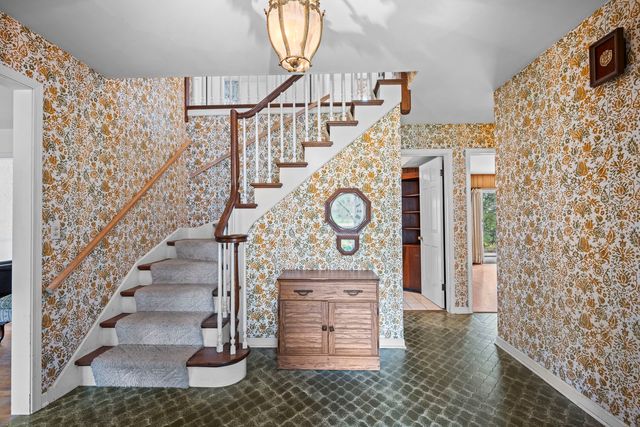 1402 N Harvard Avenue, Arlington Heights, IL 60004