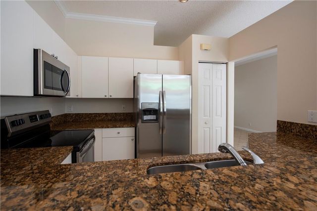 4015 Palm Place, Weston, FL 33331